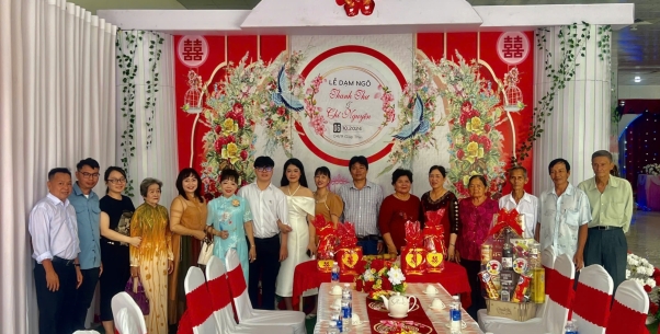 Tổ chức lễ dạm ngõ
